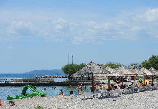 Apartamento en Podstrana - Apartamento en Podstrana-Sv.Martin con Seaview, Terraza, Acondicionador, WIFI (5117-2) Apartamento en Podstrana - Apartamento en Podstrana-Sv.Martin con Seaview, Terraza, Acondicionador, WIFI (5117-2)