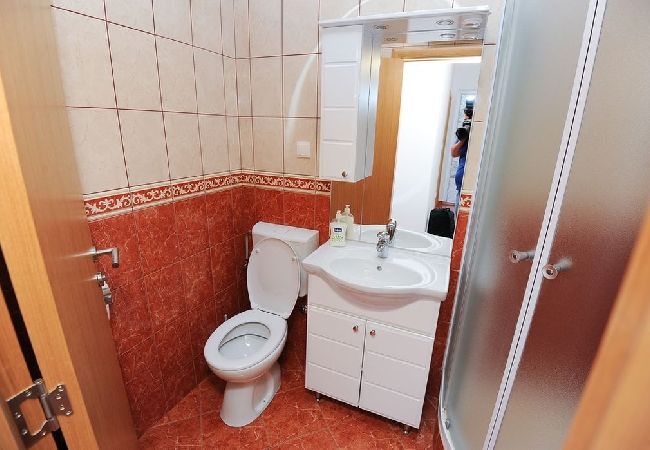 Apartamento en Podstrana - Apartamento en Podstrana-Sv.Martin con Seaview, Terraza, Acondicionador, WIFI (5117-1) Apartamento en Podstrana - Apartamento en Podstrana-Sv.Martin con Seaview, Terraza, Acondicionador, WIFI (5117-1)