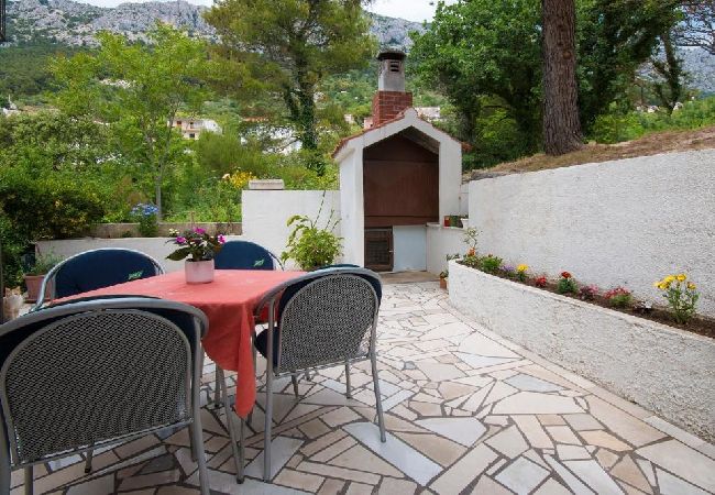 Apartamento en Brela - Apartamento en Brela con Seaview, Balcón, Acondicionador, WIFI (5122-2) Apartamento en Brela - Apartamento en Brela con Seaview, Balcón, Acondicionador, WIFI (5122-2)