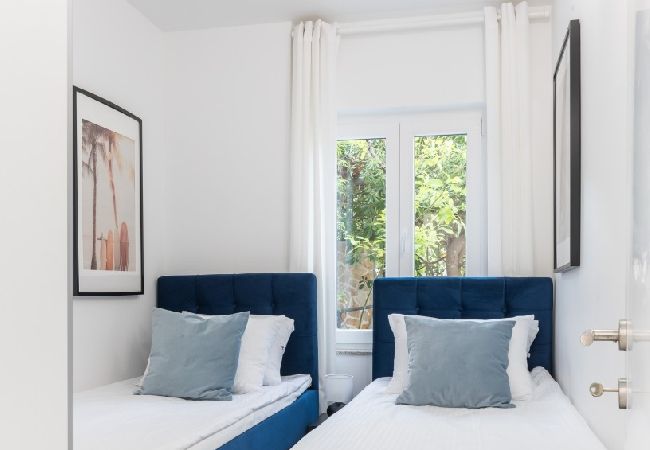 Apartamento en Arbanija - Apartamento en Arbanija con Terraza, Acondicionador, WIFI (5139-4) Apartamento en Arbanija - Apartamento en Arbanija con Terraza, Acondicionador, WIFI (5139-4)