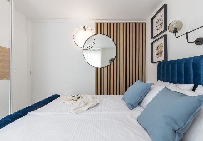 Apartamento en Arbanija - Apartamento en Arbanija con Seaview, Terraza, Acondicionador, WIFI (5139-1) Apartamento en Arbanija - Apartamento en Arbanija con Seaview, Terraza, Acondicionador, WIFI (5139-1)