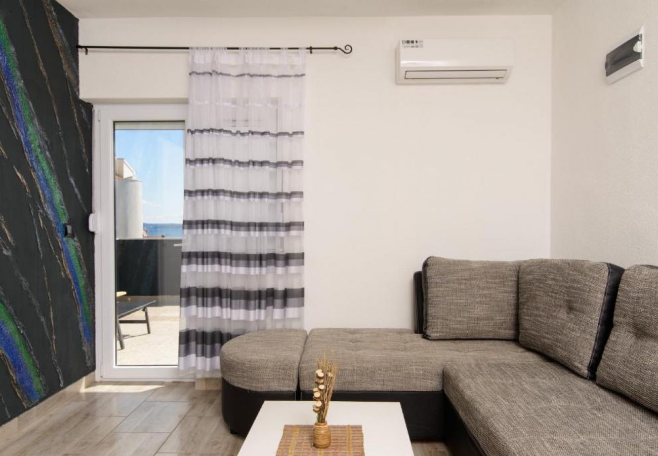 Apartamento en Okrug Gornji - Apartamento en Okrug Gornji con Seaview, Terraza, Acondicionador, WIFI (5134-4)