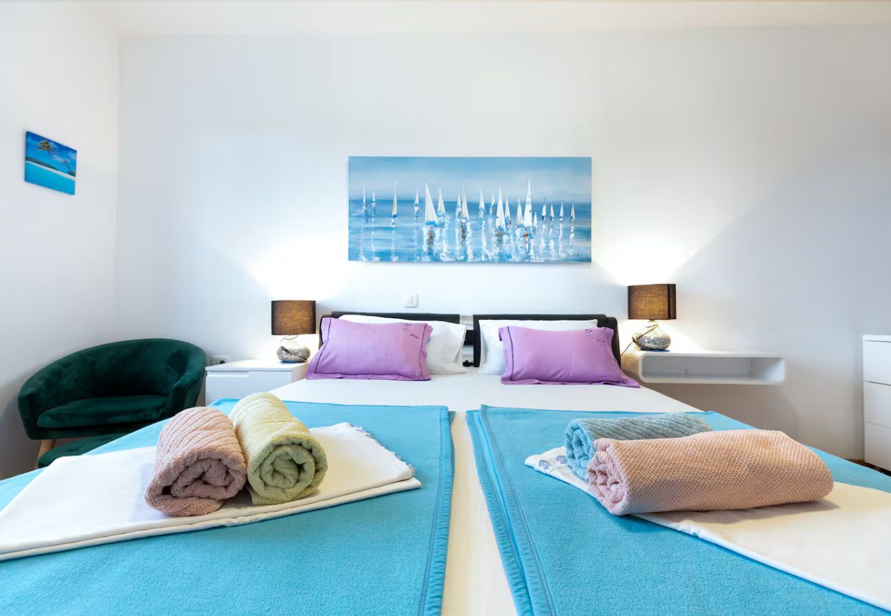 Apartamento en Split - Apartamento en Split con Balcón, Acondicionador, WIFI (5141-1)