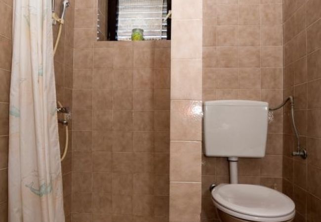 Estudio en Duce - Apartamento Estudio en Duće con Seaview, Balcón, Acondicionador, WIFI (5146-2) Estudio en Duce - Apartamento Estudio en Duće con Seaview, Balcón, Acondicionador, WIFI (5146-2)