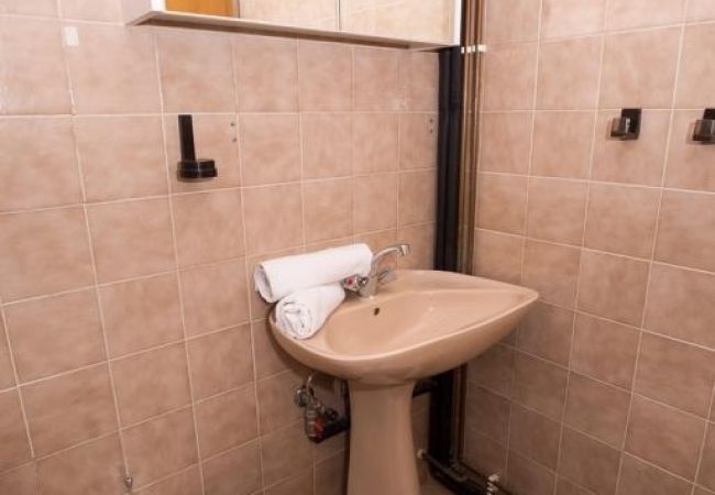 Estudio en Duce - Apartamento Estudio en Duće con Seaview, Balcón, Acondicionador, WIFI (5146-2) Estudio en Duce - Apartamento Estudio en Duće con Seaview, Balcón, Acondicionador, WIFI (5146-2)