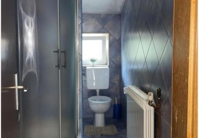 Apartamento en Duce - Apartamento en Duće con Seaview, Balcón, Acondicionador, WIFI (5146-4) Apartamento en Duce - Apartamento en Duće con Seaview, Balcón, Acondicionador, WIFI (5146-4)