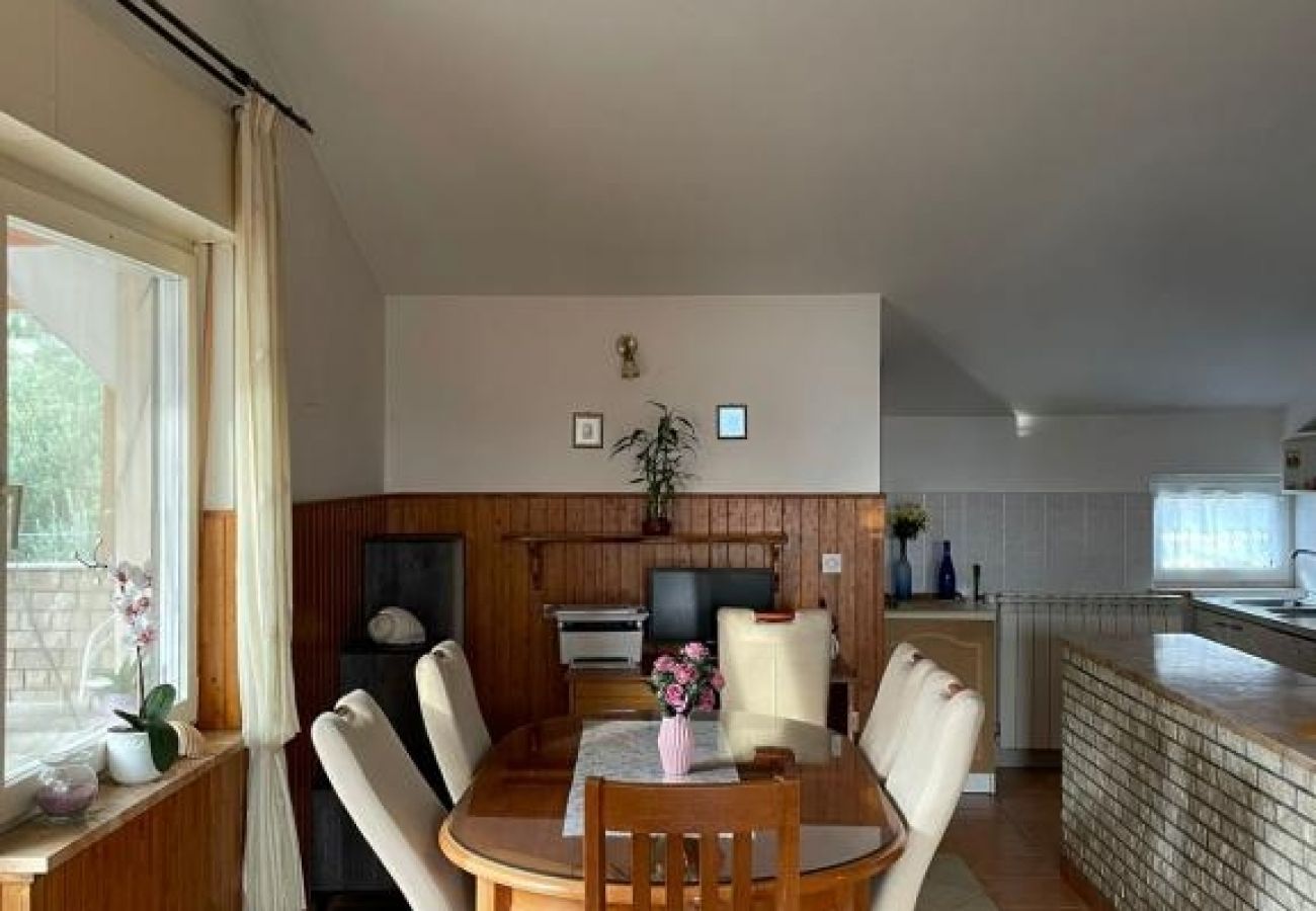 Apartamento en Duce - Apartamento en Duće con Seaview, Balcón, Acondicionador, WIFI (5146-4)