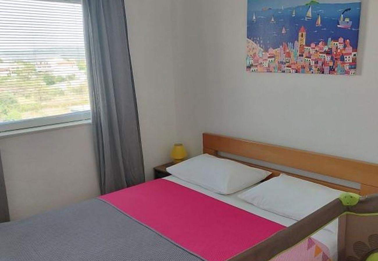 Apartamento en Drage - Apartamento en Drage con Balcón, Acondicionador, WIFI (5144-3)