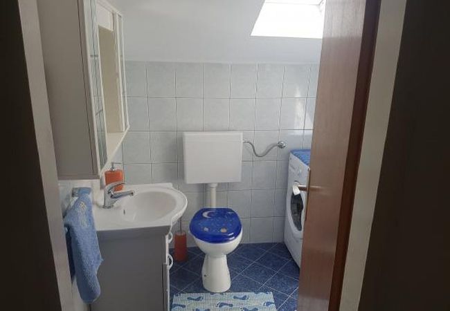 Apartamento en Slatine - Apartamento en Slatine con Seaview, Terraza, Acondicionador, WIFI (5147-1) Apartamento en Slatine - Apartamento en Slatine con Seaview, Terraza, Acondicionador, WIFI (5147-1)