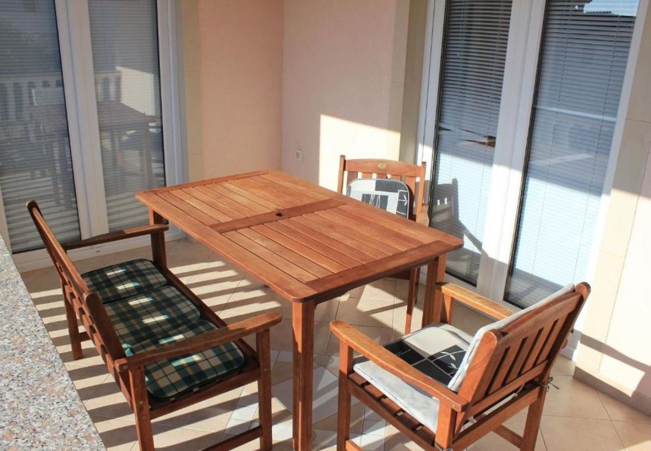 Apartamento en Rogoznica - Apartamento en Rogoznica con Seaview, Balcón, Acondicionador, WIFI (5148-2)