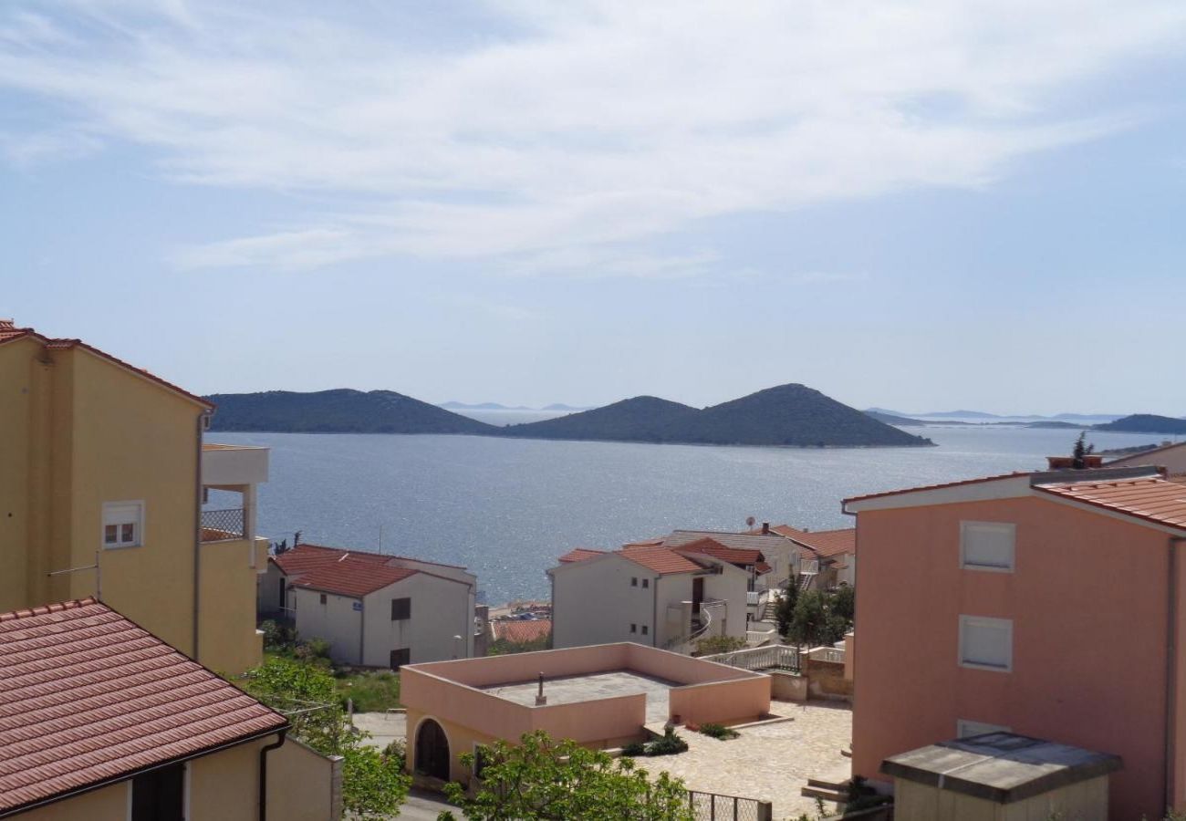 Apartamento en Drage - Apartamento en Drage con Seaview, Balcón, Acondicionador, WIFI (5144-6)