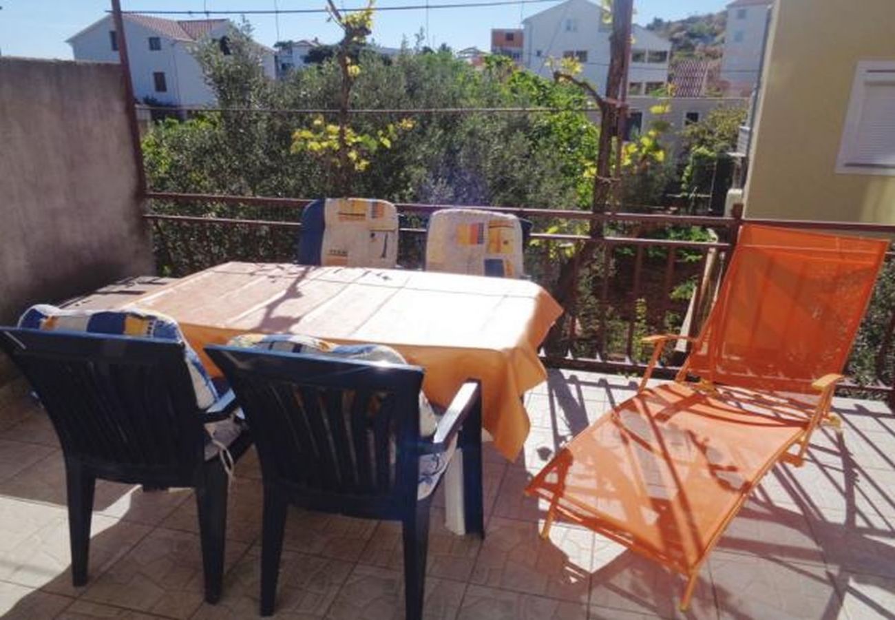 Apartamento en Drage - Apartamento en Drage con Balcón, Acondicionador, WIFI (5144-4)