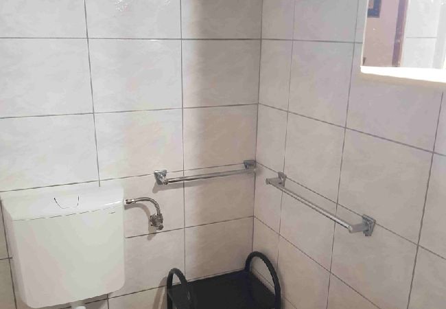 Apartamento en Pula - Apartamento en Pula con Terraza, Acondicionador, WIFI, Lavadora (633-6) Apartamento en Pula - Apartamento en Pula con Terraza, Acondicionador, WIFI, Lavadora (633-6)