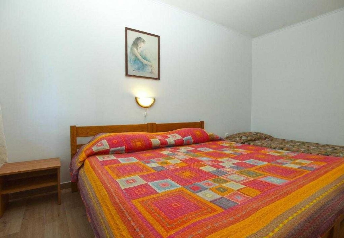 Apartamento en Pula - Apartamento en Pula con Terraza, Acondicionador, WIFI, Lavadora (633-6)