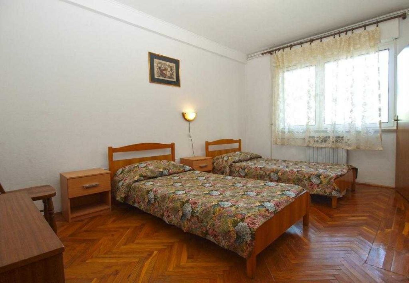 Apartamento en Pula - Apartamento en Pula con Terraza, Acondicionador, WIFI, Lavadora (633-6)