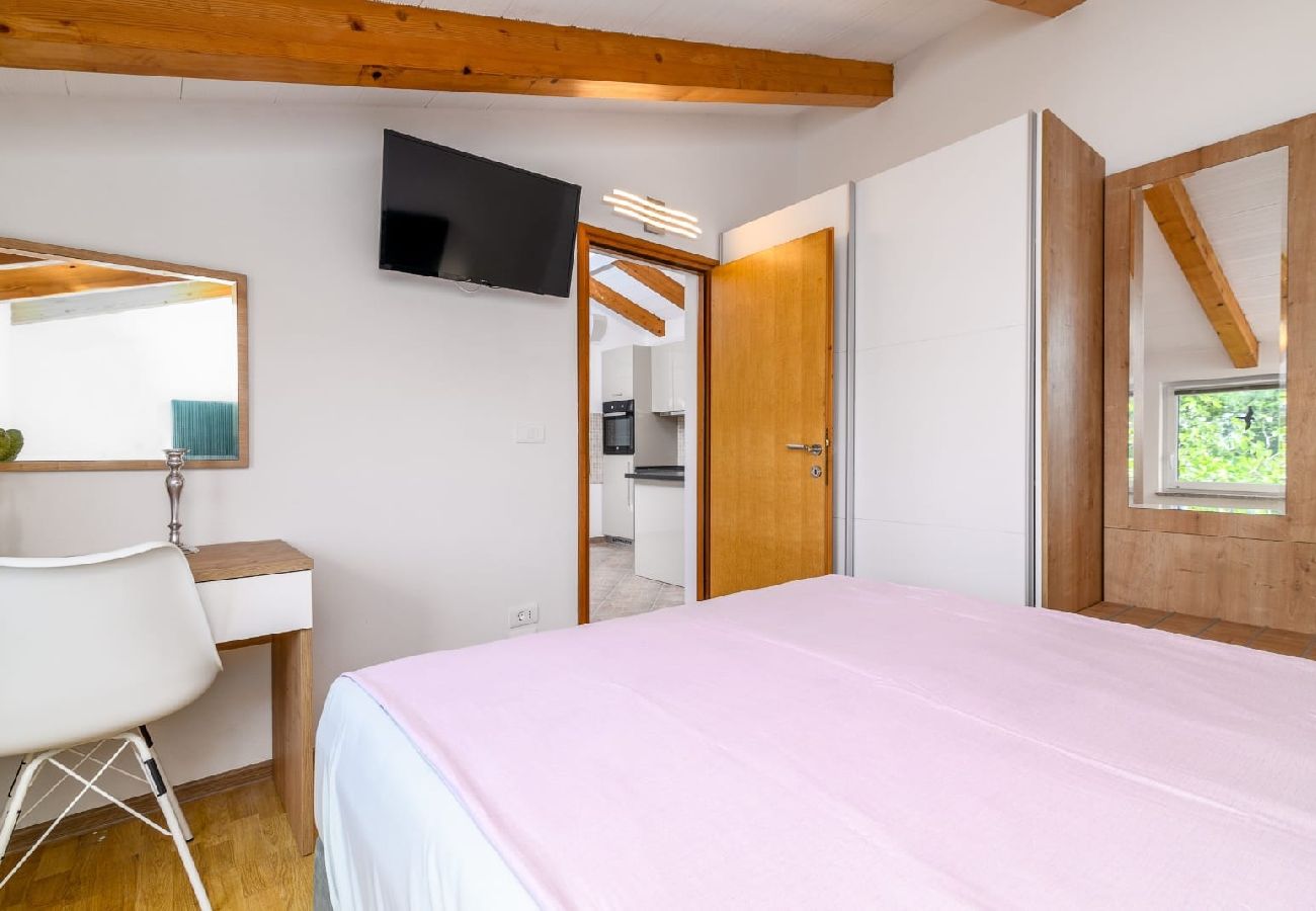 Apartamento en Medulin - Apartamento en Medulin con Terraza, Acondicionador, WIFI, Lavadora (5158-1)