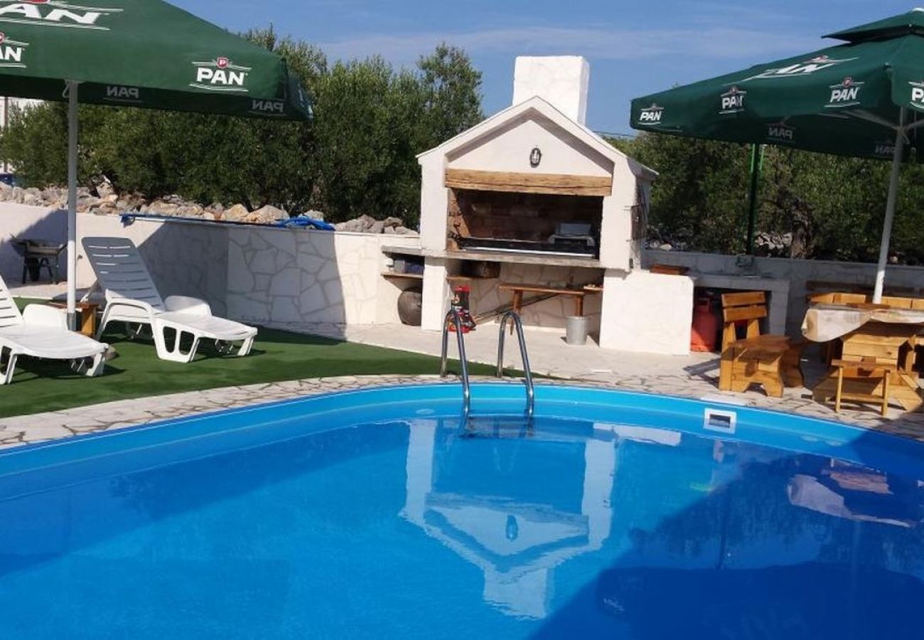 Apartamento en Ražanj - Apartamento en Ražanj con Terraza, Acondicionador, WIFI, Lavadora (4773-4)