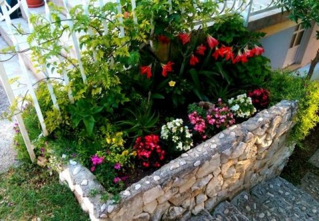 Apartamento en Okrug Gornji - Apartamento en Okrug Gornji con Seaview, Balcón, Acondicionador, WIFI (5167-2) Apartamento en Okrug Gornji - Apartamento en Okrug Gornji con Seaview, Balcón, Acondicionador, WIFI (5167-2)