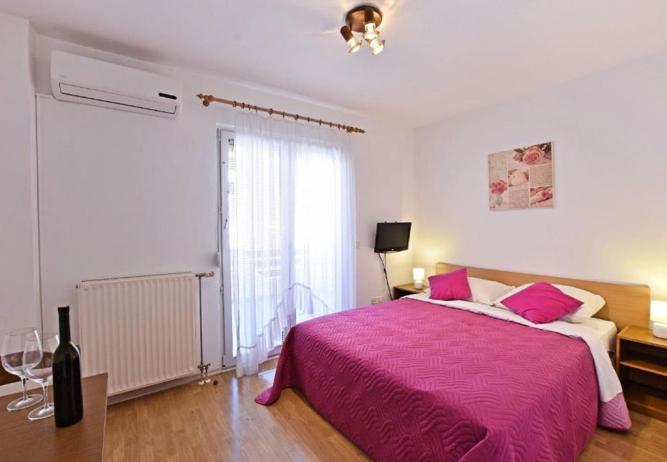 Estudio en Porec - Apartamento Estudio en Poreč con Balcón, Acondicionador, WIFI (819-7)