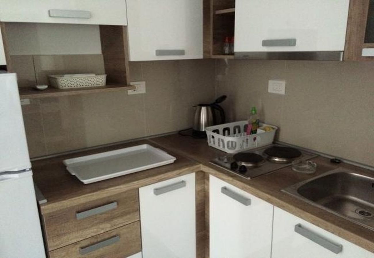 Apartamento en Rogoznica - Apartamento en Rogoznica con Balcón, Acondicionador, WIFI, Lavadora (5173-1)