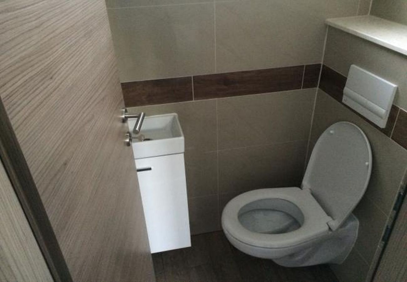 Apartamento en Rogoznica - Apartamento en Rogoznica con Balcón, Acondicionador, WIFI, Lavadora (5173-1)