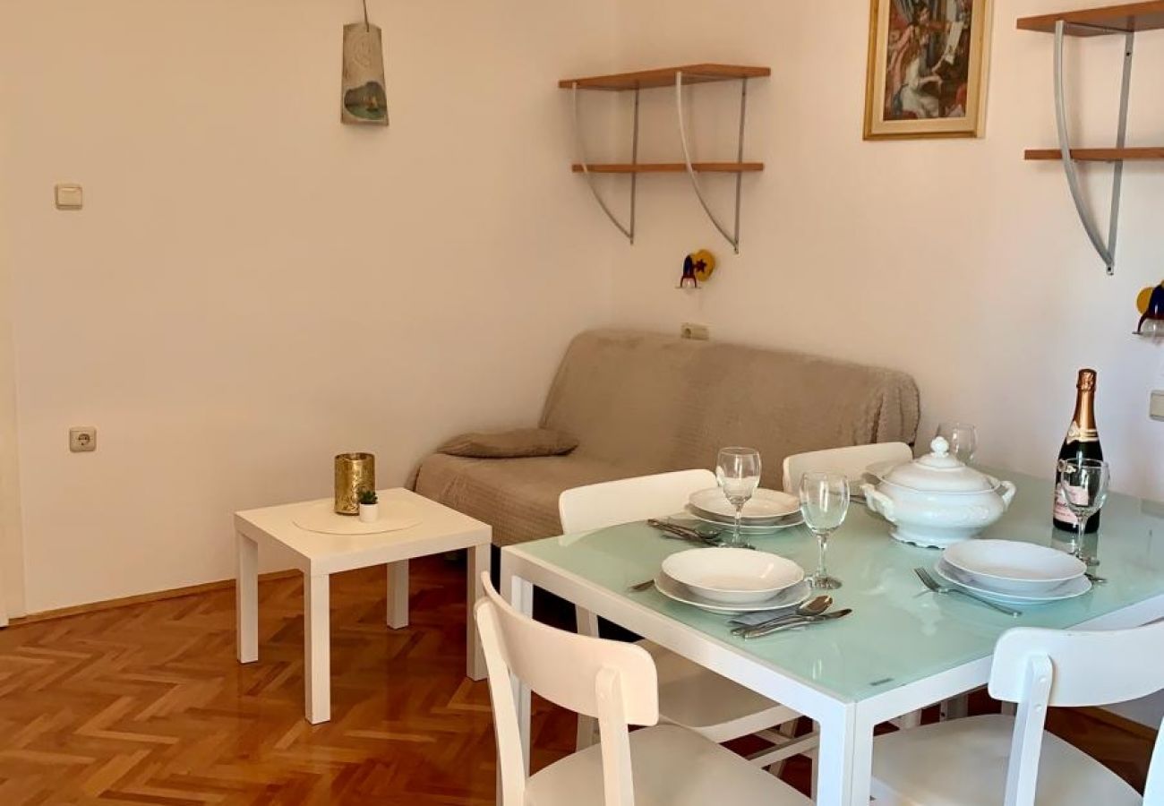 Apartamento en Duce - Apartamento en Duće con Seaview, Balcón, Acondicionador, WIFI (4174-10)