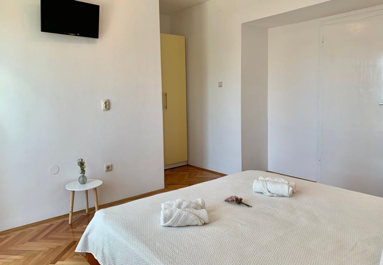 Apartamento en Duce - Apartamento en Duće con Seaview, Balcón, Acondicionador, WIFI (4174-10)