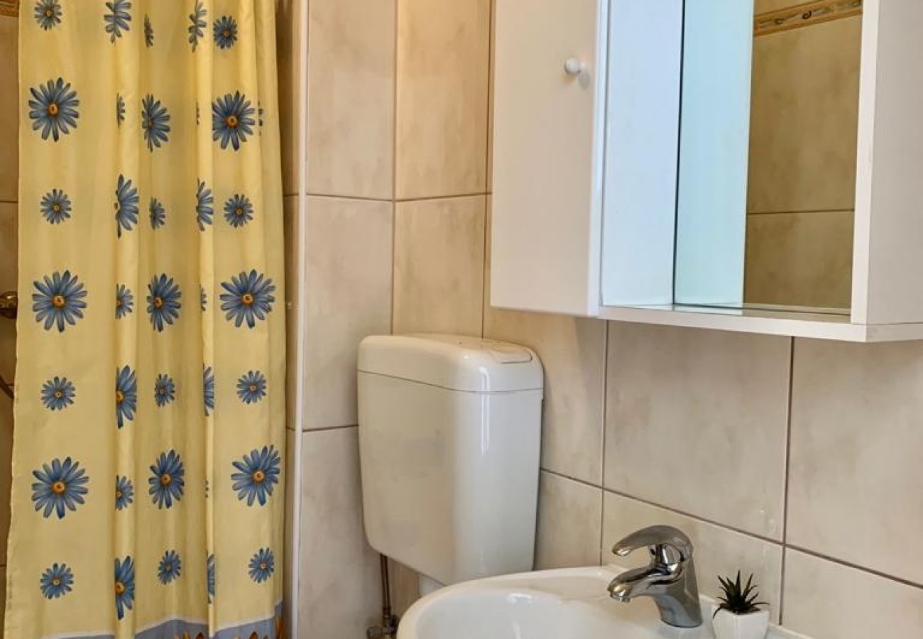 Apartamento en Duce - Apartamento en Duće con Seaview, Balcón, Acondicionador, WIFI (4174-10)