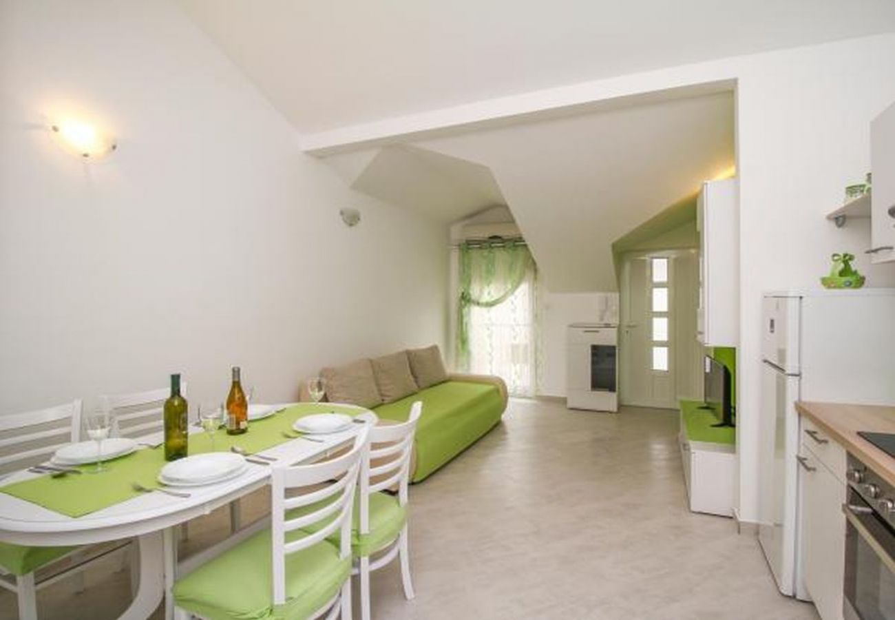 Apartamento en Sibenik - Apartamento en Brodarica con Seaview, Terraza, Acondicionador, WIFI (5183-2)