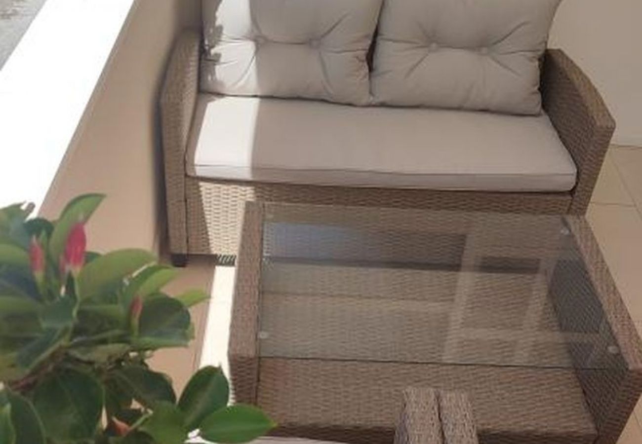 Apartamento en Sibenik - Apartamento en Brodarica con Seaview, Terraza, Acondicionador, WIFI (5183-2)