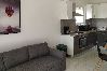 Apartamento en Okrug Gornji - Apartamento en Okrug Gornji con Seaview, Balcón, Acondicionador, WIFI (5059-5)