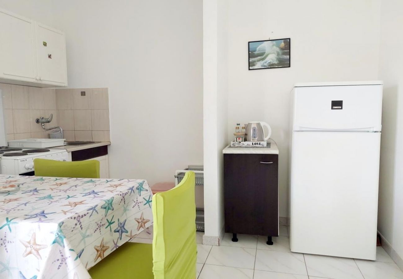 Apartamento en Žaborić - Apartamento en Žaborić con Seaview, Balcón, Acondicionador, WIFI (5177-2)