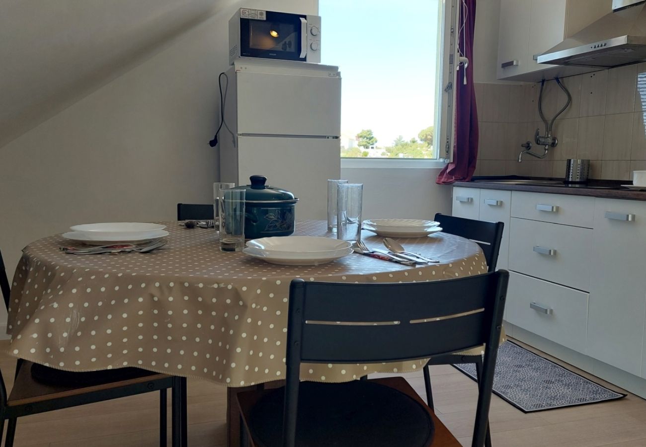 Apartamento en Žaborić - Apartamento en Žaborić con Seaview, Balcón, Acondicionador, WIFI (5177-3)