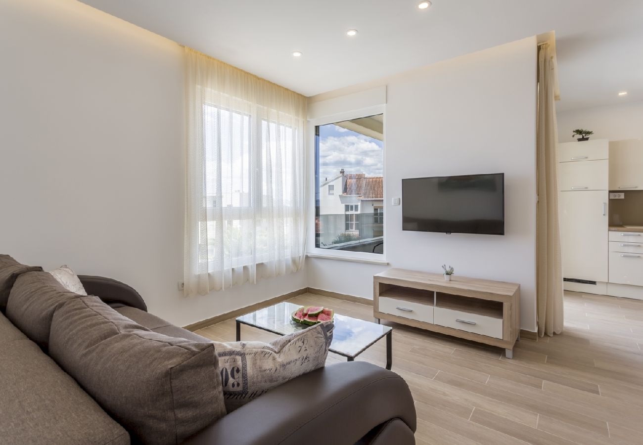 Apartamento en Podstrana - Apartamento en Podstrana-Sv.Martin con Seaview, Balcón, Acondicionador, WIFI (4777-3)