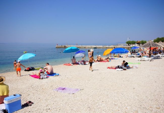 Apartamento en Podstrana - Apartamento en Podstrana-Sv.Martin con Balcón, Acondicionador, WIFI, Lavadora (4777-2) Apartamento en Podstrana - Apartamento en Podstrana-Sv.Martin con Balcón, Acondicionador, WIFI, Lavadora (4777-2)