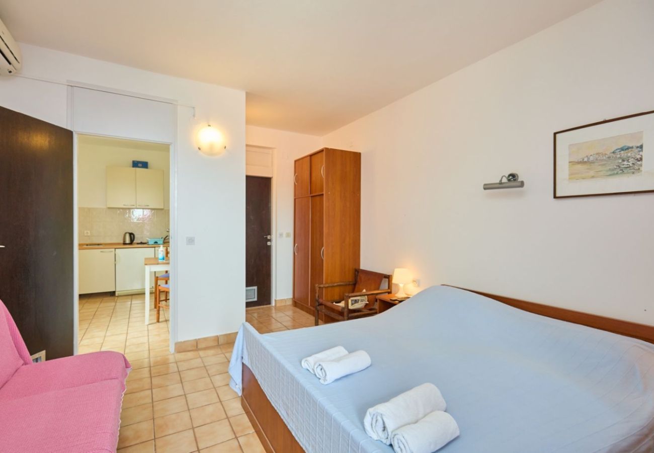 Apartamento en Saplunara - Apartamento en Saplunara con Seaview, Balcón, Acondicionador, WIFI (5197-1)