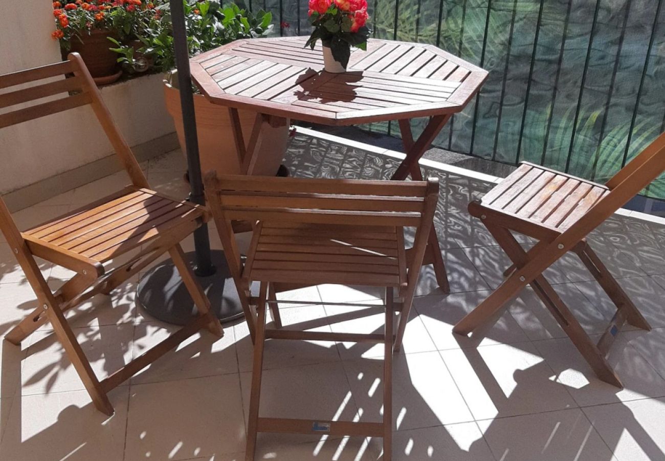 Apartamento en Split - Apartamento en Split con Terraza, Acondicionador, WIFI, Lavadora (5222-1)