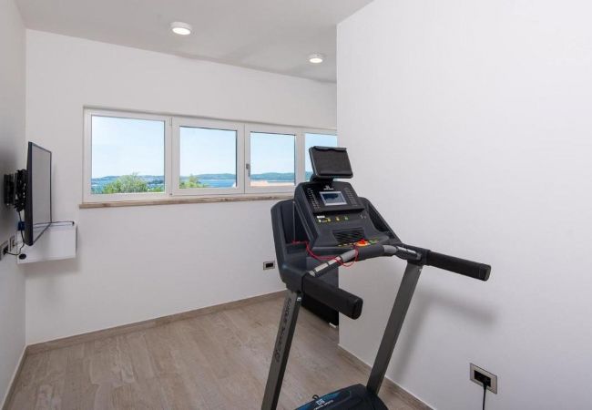 Casa en Orebic - Casa de vacaciones en Orebić con Seaview, Terraza, Acondicionador, WIFI (5227-1) Casa en Orebic - Casa de vacaciones en Orebić con Seaview, Terraza, Acondicionador, WIFI (5227-1)