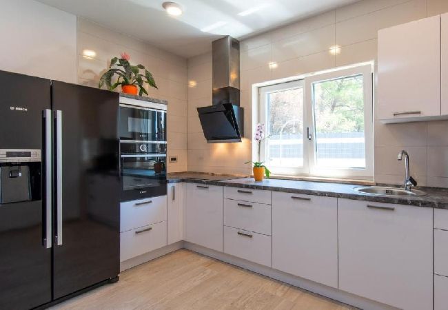 Casa en Orebic - Casa de vacaciones en Orebić con Seaview, Terraza, Acondicionador, WIFI (5227-1) Casa en Orebic - Casa de vacaciones en Orebić con Seaview, Terraza, Acondicionador, WIFI (5227-1)