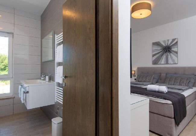 Casa en Orebic - Casa de vacaciones en Orebić con Seaview, Terraza, Acondicionador, WIFI (5227-1) Casa en Orebic - Casa de vacaciones en Orebić con Seaview, Terraza, Acondicionador, WIFI (5227-1)