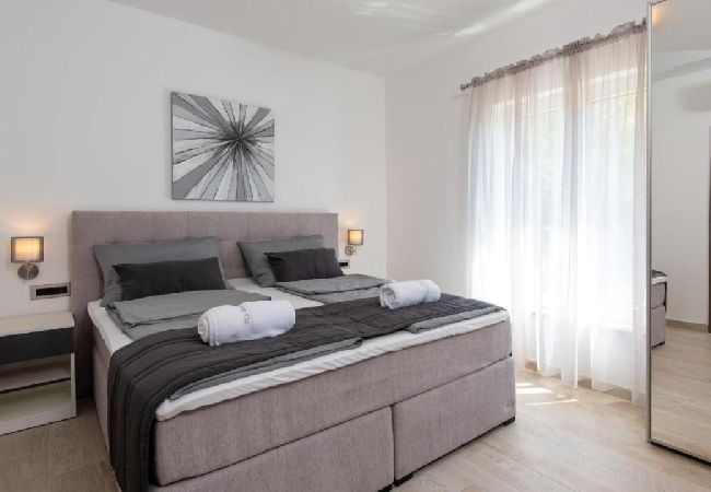 Casa en Orebic - Casa de vacaciones en Orebić con Seaview, Terraza, Acondicionador, WIFI (5227-1) Casa en Orebic - Casa de vacaciones en Orebić con Seaview, Terraza, Acondicionador, WIFI (5227-1)