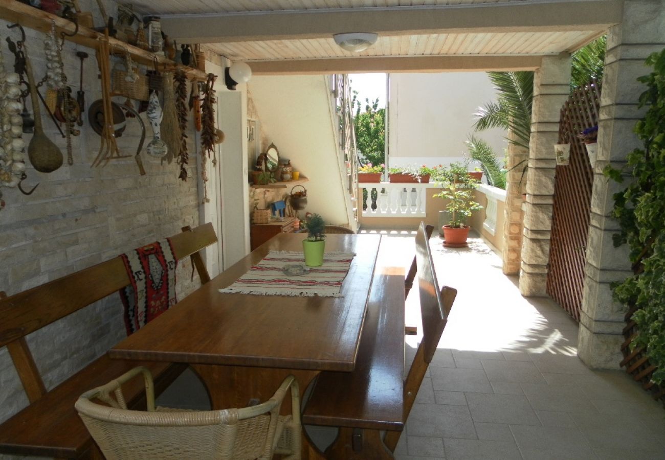 Apartamento en Vodice - Apartamento en Vodice con Balcón, Acondicionador, WIFI (82-3)