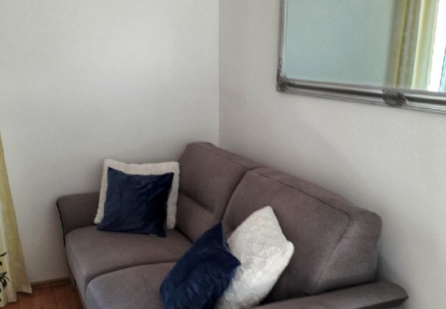 Apartamento en Vodice - Apartamento en Vodice con Balcón, Acondicionador, WIFI (82-1) Apartamento en Vodice - Apartamento en Vodice con Balcón, Acondicionador, WIFI (82-1)