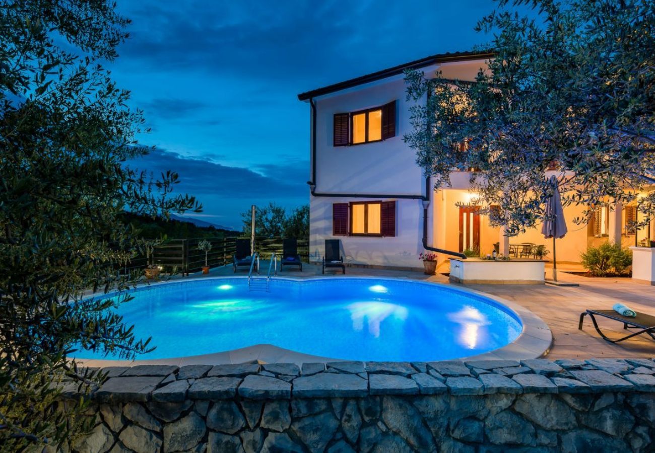 Estudio en Drenje - Estudio en Drenje con vista al mar, terraza, aire acondicionado, Wi-Fi (5235-9)