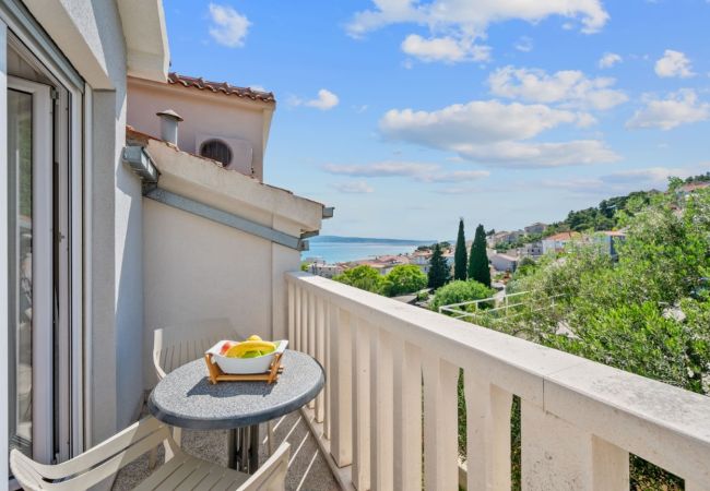 Apartamento en Duce - Apartamento en Duće con vista al mar, terraza, aire acondicionado y Wi-Fi (3423-4) Apartamento en Duce - Apartamento en Duće con vista al mar, terraza, aire acondicionado y Wi-Fi (3423-4)