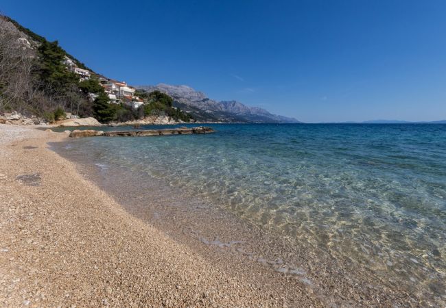 Apartamento en Pisak - Apartamento en Pisak con vistas al mar, terraza, aire acondicionado y Wi-Fi (4871-5) Apartamento en Pisak - Apartamento en Pisak con vistas al mar, terraza, aire acondicionado y Wi-Fi (4871-5)