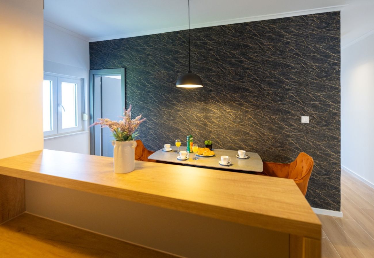 Apartamento en Pisak - Apartamento en Pisak con vistas al mar, terraza, aire acondicionado y Wi-Fi (4871-5)