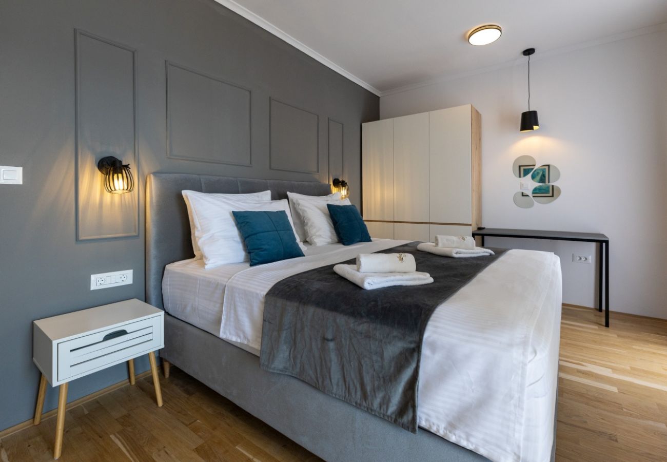 Apartamento en Pisak - Apartamento en Pisak con vistas al mar, terraza, aire acondicionado y Wi-Fi (4871-5)
