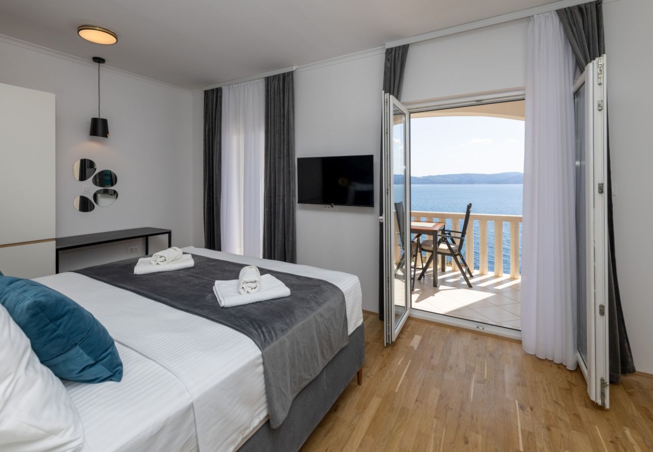 Apartamento en Pisak - Apartamento en Pisak con vistas al mar, terraza, aire acondicionado y Wi-Fi (4871-5)
