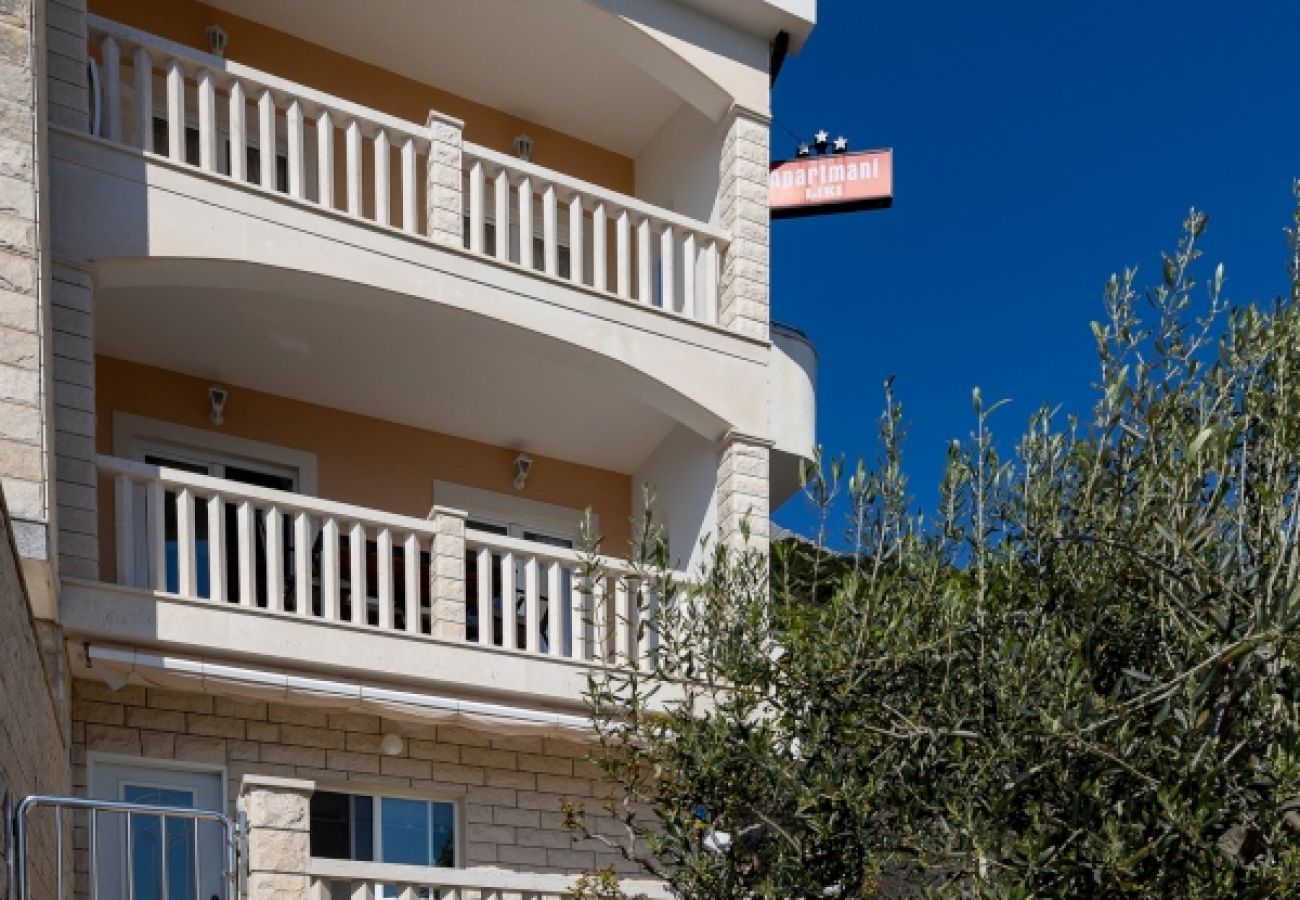 Apartamento en Pisak - Apartamento en Pisak con vistas al mar, terraza, aire acondicionado y Wi-Fi (4871-5)